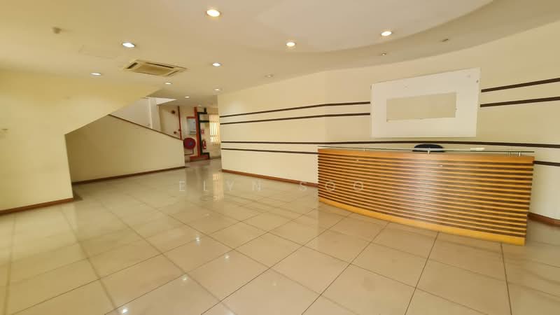 Warehouse for Rent in Kota Damansara (Selangor) - Elyn Soo - Entrance - PropertyGuru.com.my