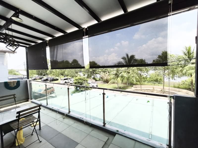 Rumah Kluster untuk Dijual di Taman Desiran Bayu (Puchong) - Maddy Ho - Balcony - PropertyGuru.com.my