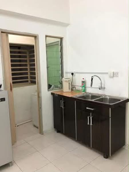 Apartment for Sale at Damai Vista Apartment - Ben Lee - Kitchen - PropertyGuru.com.my