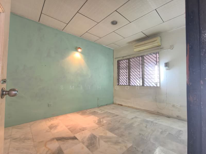 1-storey Terraced House for Sale in Taman Dahlia (Tampoi) - Smith Goh - PropertyGuru.com.my
