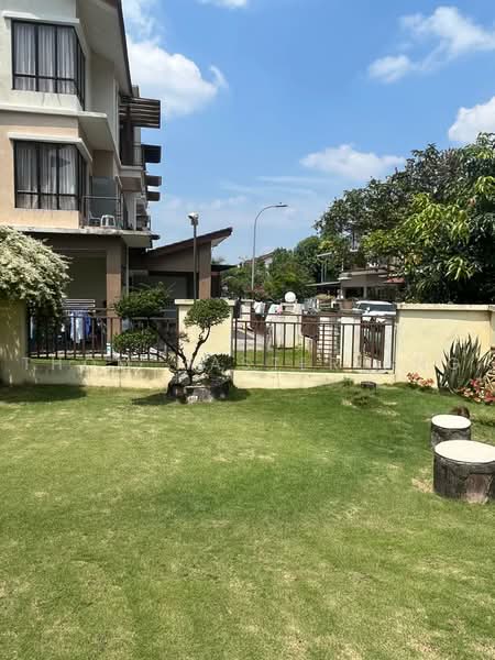 3-storey Terraced House for Sale in Mutiara Bukit Jalil (Bukit Jalil) - Thom Master Ang - Exterior - PropertyGuru.com.my
