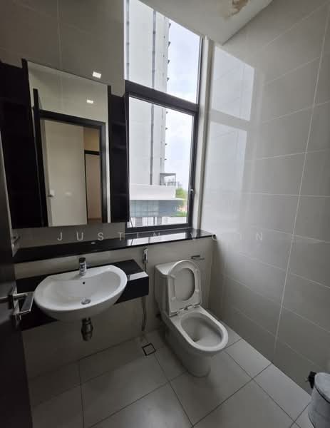 Condominium for Sale at Tropicana Grande - Justin Voon - Bathroom - PropertyGuru.com.my
