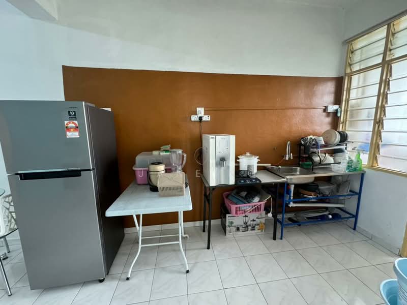 Pangsapuri untuk Disewa di Limau Manis - Jane Ng - Kitchen - PropertyGuru.com.my