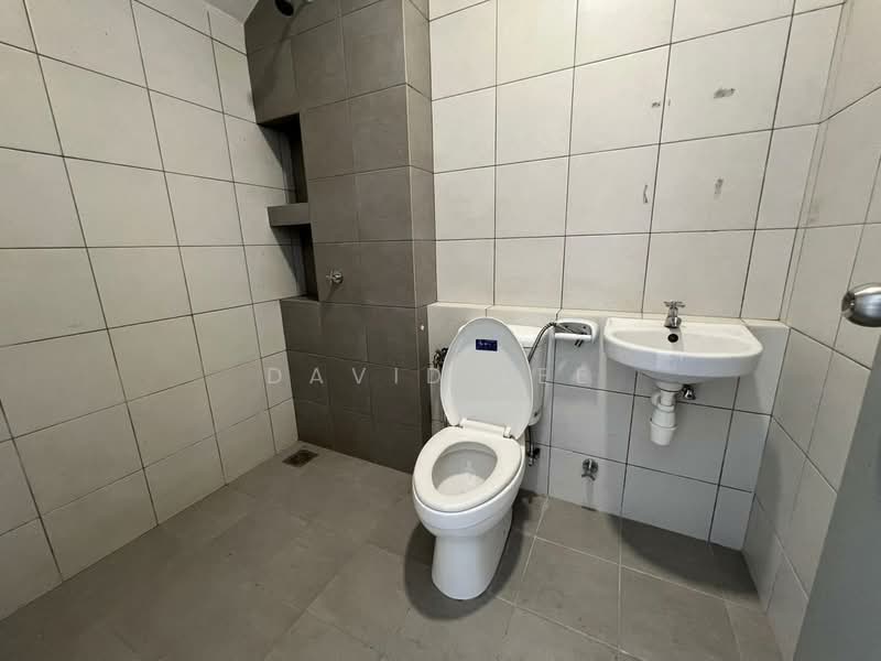 Rumah Teres 2-Tingkat untuk Dijual di Rawang (Selangor) - David Lee - Bathroom - PropertyGuru.com.my