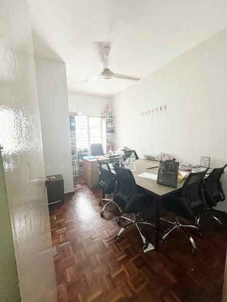 Rumah Teres 3-Tingkat untuk Dijual di Medan Idaman (Setapak) - Jaden Chai - Study - PropertyGuru.com.my