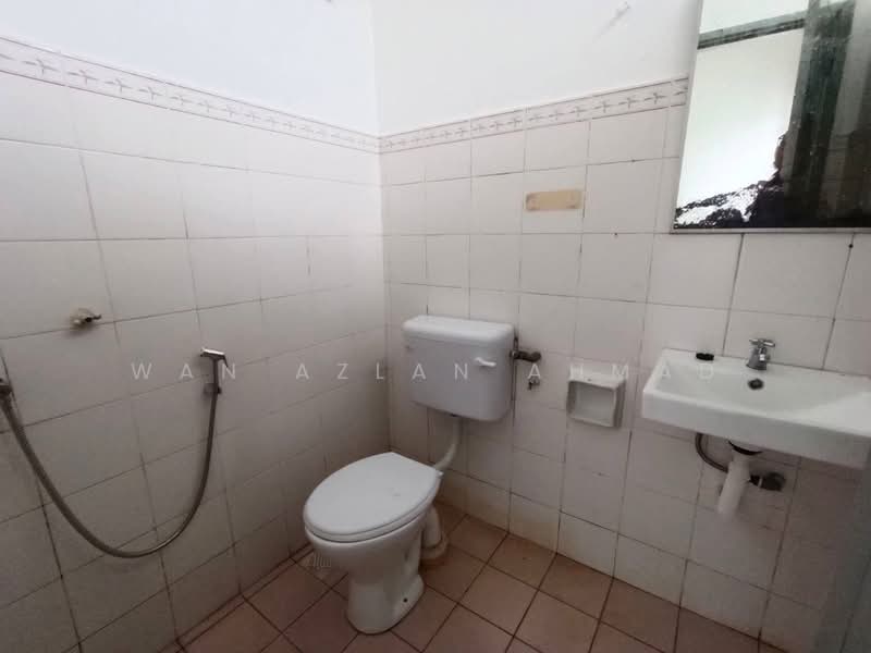 2-storey Terraced House for Sale in Puncak Alam (Selangor) - Wan Azlan Ahmad - PropertyGuru.com.my