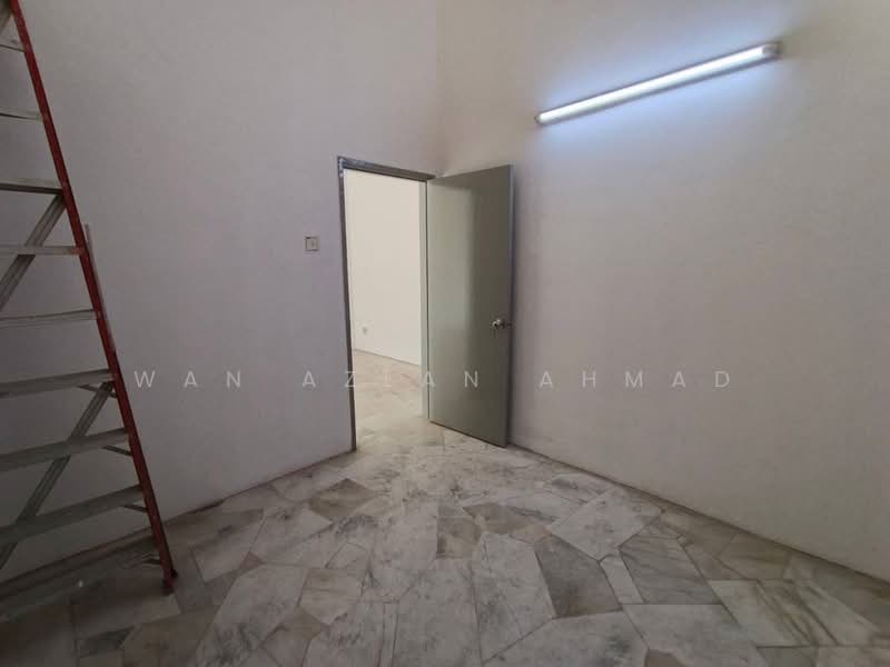 2-storey Terraced House for Sale in Puncak Alam (Selangor) - Wan Azlan Ahmad - PropertyGuru.com.my