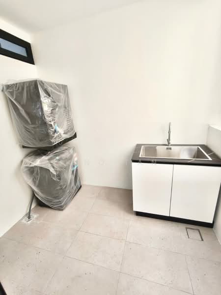 Service Residence for Sale at Tower 33 - Jeno Tan - Interior - PropertyGuru.com.my