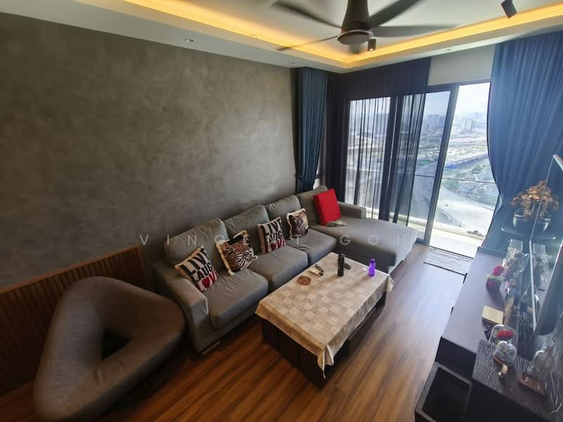 Kediaman Servis untuk Dijual di United Point (Residensi Berpadu) - Vincent Goh - Living Room - PropertyGuru.com.my