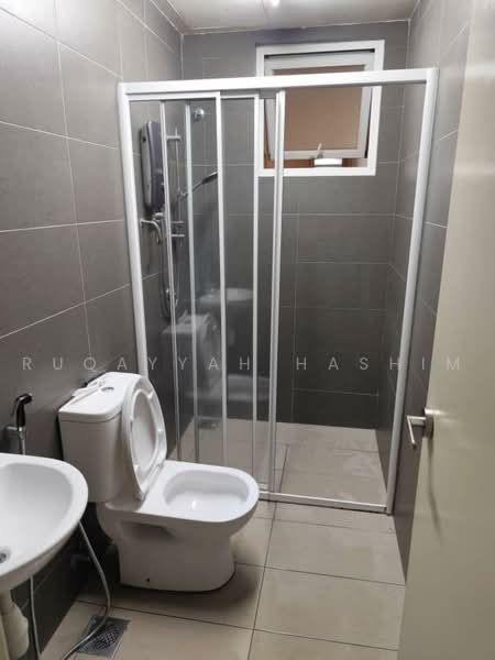 Condominium for Rent at Mutiara Ville - Ruqayyah Hashim - Bathroom - PropertyGuru.com.my