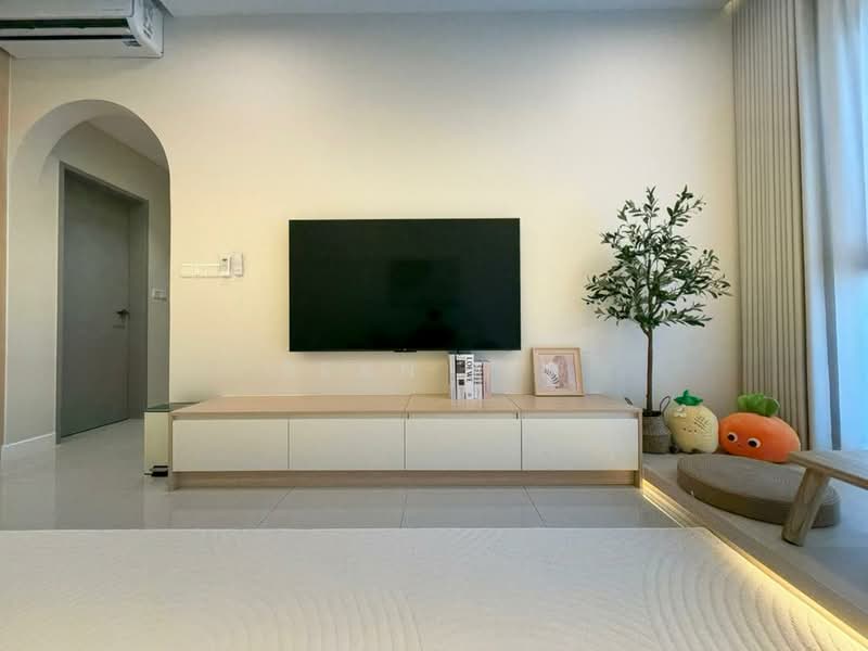 Condominium for Rent at Skyline KL - Sean Lim - Living Room - PropertyGuru.com.my