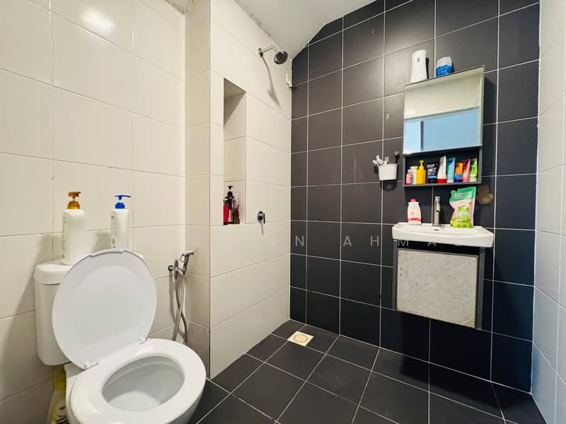 Semi-Detached House for Sale in Eco Grandeur (Puncak Alam) - Wan Azlan Ahmad - PropertyGuru.com.my