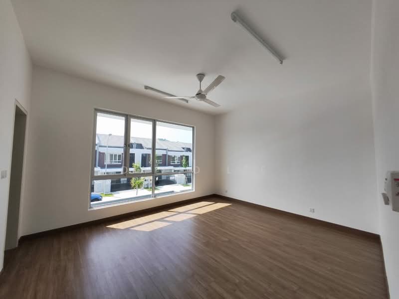 2-storey Terraced House for Rent in Kota Emerald (Rawang) - David Lee - Living Room - PropertyGuru.com.my