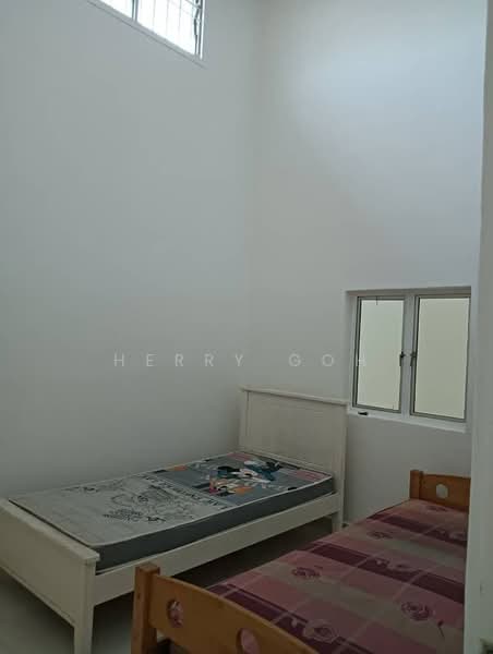 1.5-storey Terraced House for Sale in Taman Impian Emas (Skudai) - Herry Goh - Bedroom - PropertyGuru.com.my