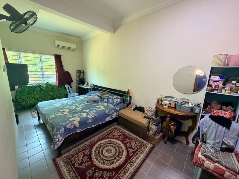 Rumah Teres 2-Tingkat untuk Dijual di Rawang (Selangor) - Andy Yap - Bedroom - PropertyGuru.com.my