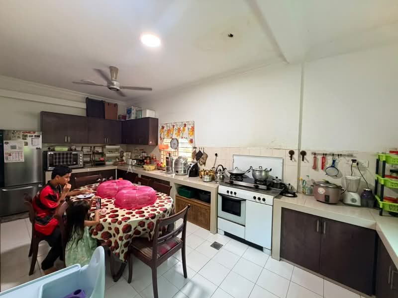 Rumah Teres 2-Tingkat untuk Dijual di Rawang (Selangor) - Andy Yap - Kitchen - PropertyGuru.com.my