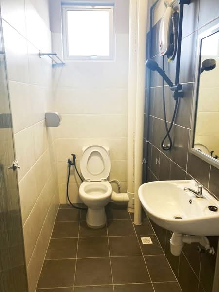 Apartment for Rent at The Rise Collection 3 - Jerry Tan - Bathroom - PropertyGuru.com.my