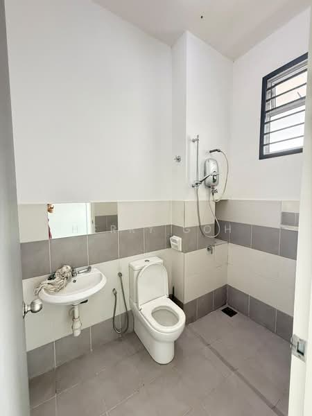 1-storey Terraced House for Sale in Johor Bahru (Johor) - Herry Goh - Bathroom - PropertyGuru.com.my
