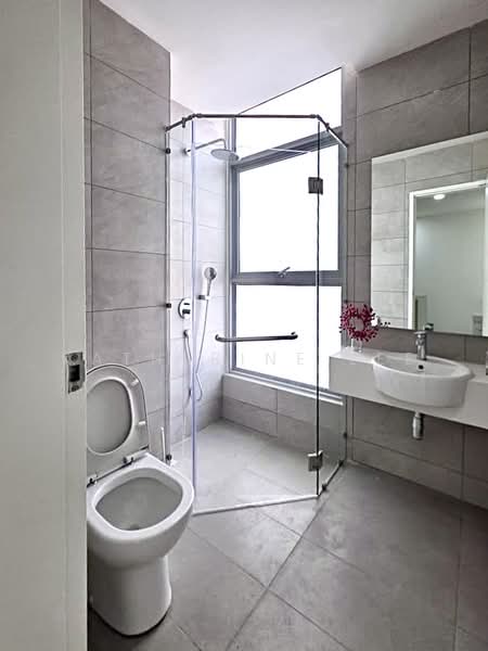 Kediaman Servis untuk Disewa di Dorsett Waterfront Subang - Katherine Lee - Bathroom - PropertyGuru.com.my
