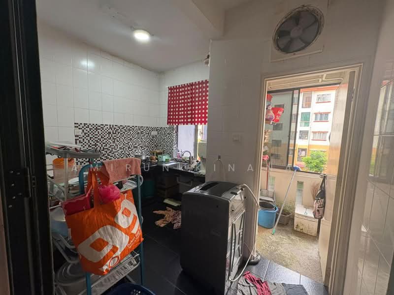 Pangsapuri untuk Dijual di Pangsapuri Jaya - Amirun Kinanah - Kitchen - PropertyGuru.com.my