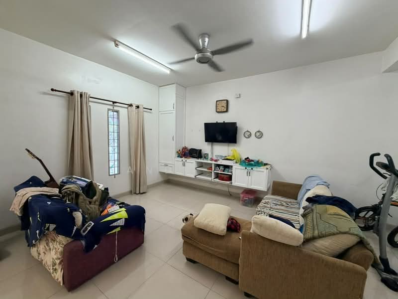 2-storey Terraced House for Sale in Rawang (Selangor) - Andy Yap - Living Room - PropertyGuru.com.my