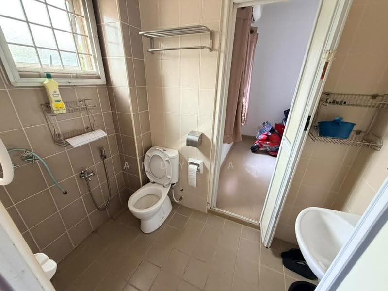 2-storey Terraced House for Sale in Rawang (Selangor) - Andy Yap - Bathroom - PropertyGuru.com.my