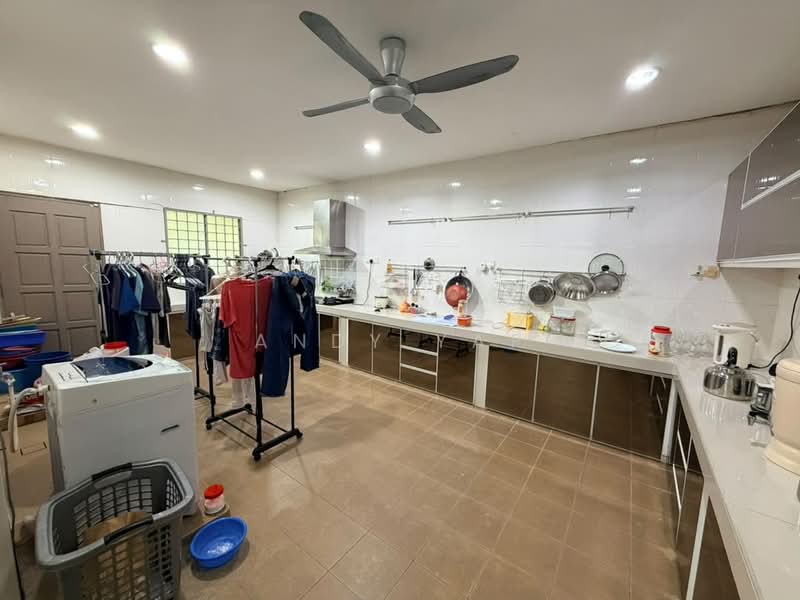 2-storey Terraced House for Sale in Rawang (Selangor) - Andy Yap - Kitchen - PropertyGuru.com.my
