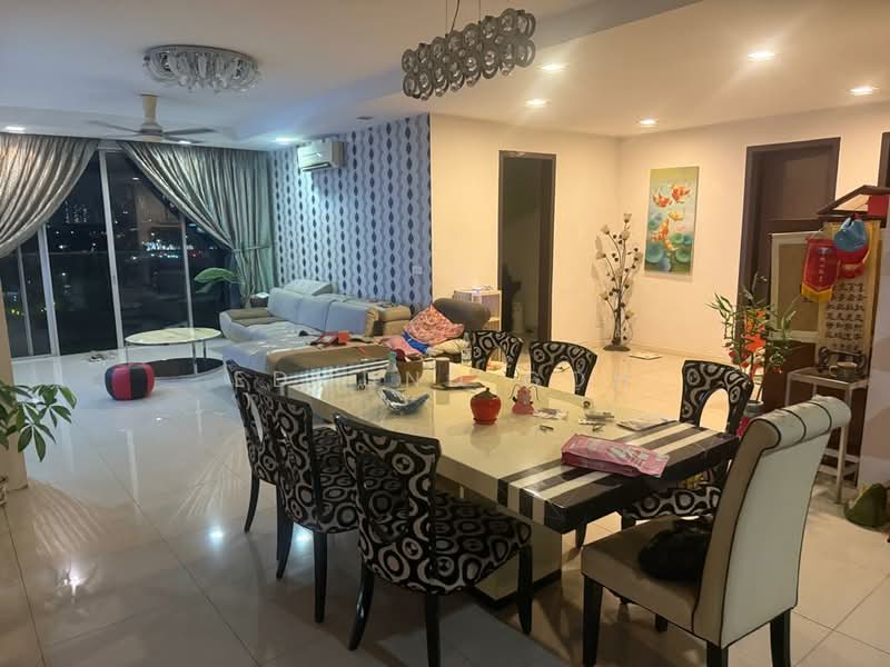 Kondominium untuk Dijual di Menjalara 18 - Edmund Goh - Living Room - PropertyGuru.com.my