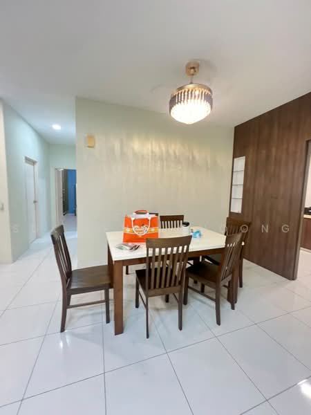 Servis Apartment untuk Disewa di Sky Loft Premium Suites - Suk Teng Choong - Dining Room - PropertyGuru.com.my