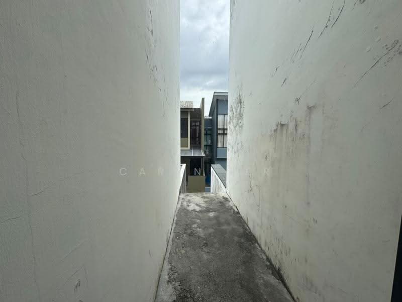 Cluster House for Sale in Setia Tropika (Johor Bahru) - Caryn Ter - Exterior - PropertyGuru.com.my