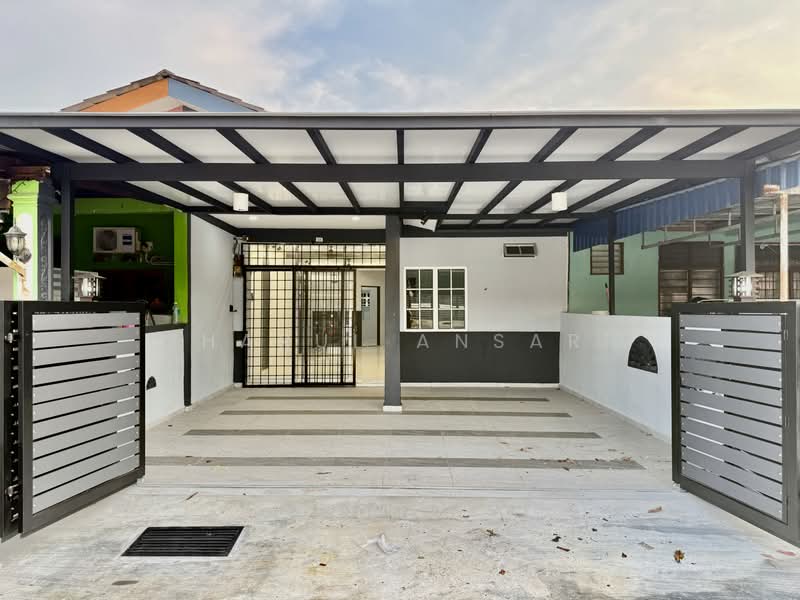 1-storey Terraced House for Sale in Taman Intan Perdana (Si Rusa) - Sharul Ansari - Exterior - PropertyGuru.com.my