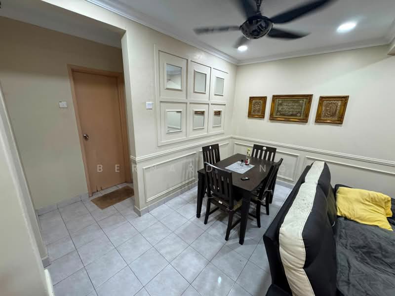 Rumah Teres 2-Tingkat untuk Dijual di Kota Emerald (Rawang) - Bernard Ong - Dining Room - PropertyGuru.com.my