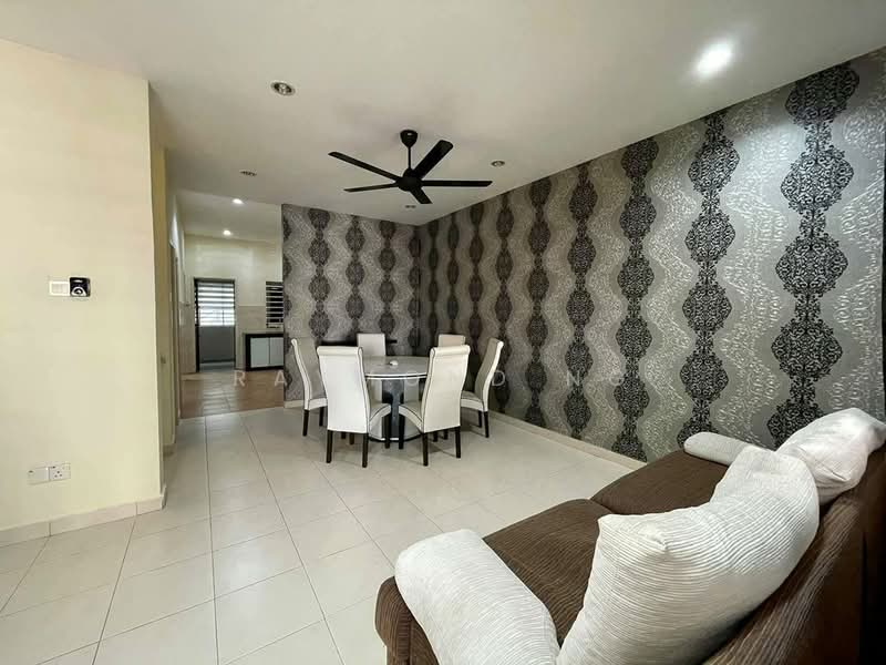 Rumah Teres 2-Tingkat untuk Disewa di Seremban (Negeri Sembilan) - Raymond Ng - Living Room - PropertyGuru.com.my