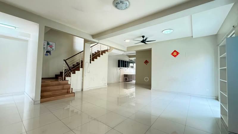 Cluster House for Sale in Taman Anggun (Rawang) - Bernard Ong - Living Room - PropertyGuru.com.my