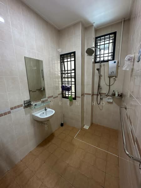 Rumah Teres 2-Tingkat untuk Disewa di Taman Seri Austin (Tebrau) - Darren Ho - Bathroom - PropertyGuru.com.my