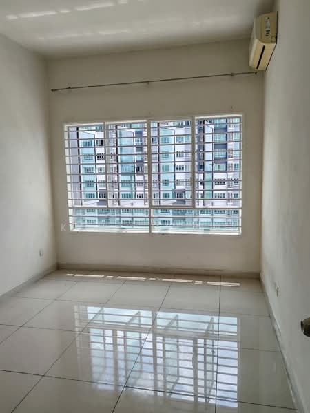 Service Residence for Sale at Savanna Executive Suite @ Southville City - Kent Chong - Interior - PropertyGuru.com.my
