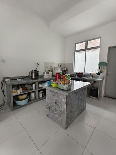 Cluster House for Sale in Taman Pulai Mutiara (Iskandar Puteri (Nusajaya)) - Sherlin To - Kitchen - PropertyGuru.com.my