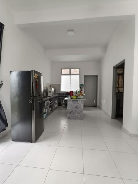 Cluster House for Sale in Taman Pulai Mutiara (Iskandar Puteri (Nusajaya)) - Sherlin To - Kitchen - PropertyGuru.com.my