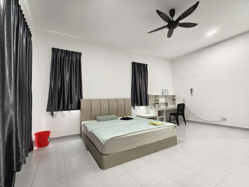 Cluster House for Sale in Taman Pulai Mutiara (Iskandar Puteri (Nusajaya)) - Sherlin To - Bedroom - PropertyGuru.com.my