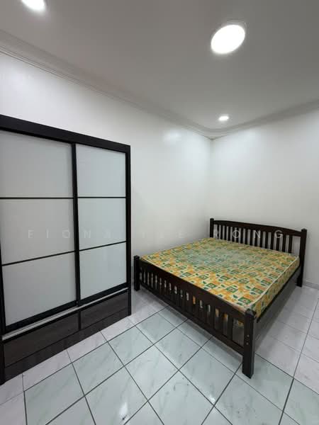 Rumah Teres 2-Tingkat untuk Disewa di Taman Sri Putri (Kulai) - Fiona Yee Rong - Bedroom - PropertyGuru.com.my