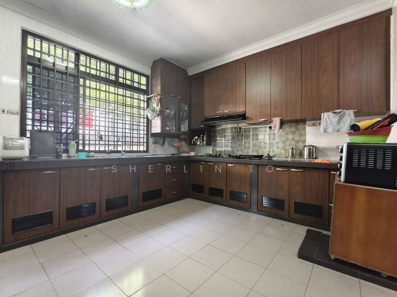 Rumah Teres 1-Tingkat untuk Dijual di Taman Molek (Johor Bahru) - Sherlin To - Kitchen - PropertyGuru.com.my