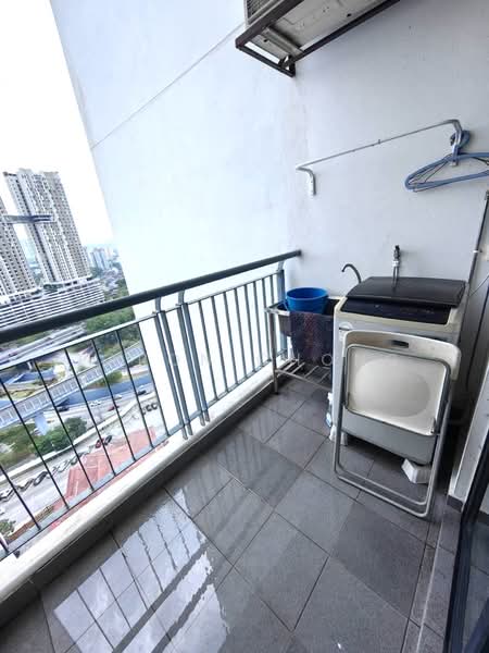 Kondominium untuk Disewa di Vila Vista - Earon Chong - Balcony - PropertyGuru.com.my