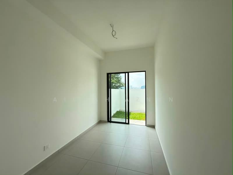 2-storey Terraced House for Sale in Selayang Mulia (Batu Caves) - Aisyah Aznan - Interior - PropertyGuru.com.my