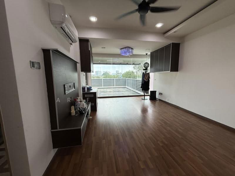 2-storey Terraced House for Sale in Bukit Raja (Selangor) - Ariff Syafiq - Living Room - PropertyGuru.com.my