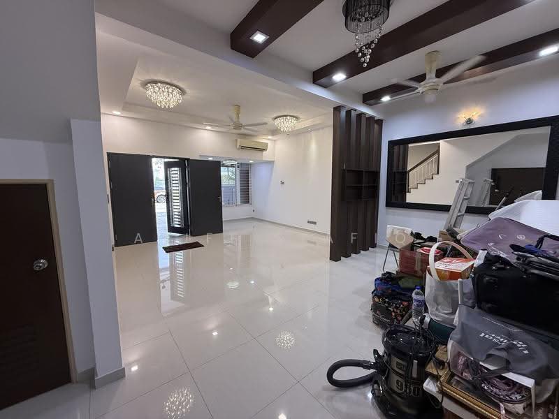 2-storey Terraced House for Sale in Bukit Raja (Selangor) - Ariff Syafiq - Living Room - PropertyGuru.com.my