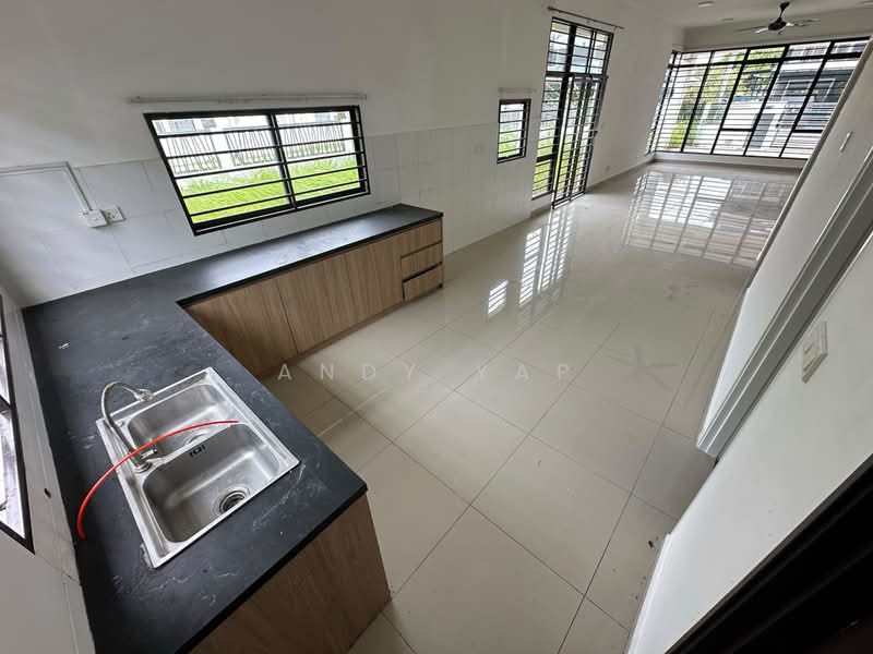 Rumah Teres 2-Tingkat untuk Dijual di Rawang (Selangor) - Andy Yap - Kitchen - PropertyGuru.com.my