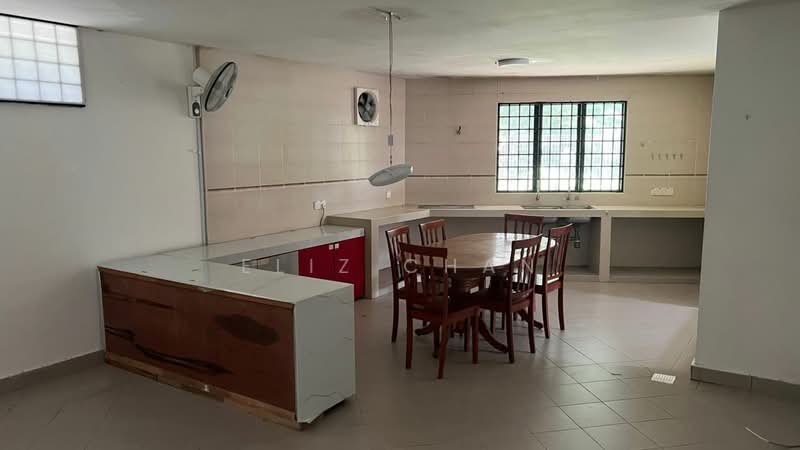 Rumah Teres 2-Tingkat untuk Dijual di Taman Bidara (Selayang) - Eliz Chan - Kitchen - PropertyGuru.com.my