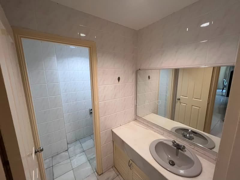 Condominium for Rent at Contessa - David Lao - Bathroom - PropertyGuru.com.my