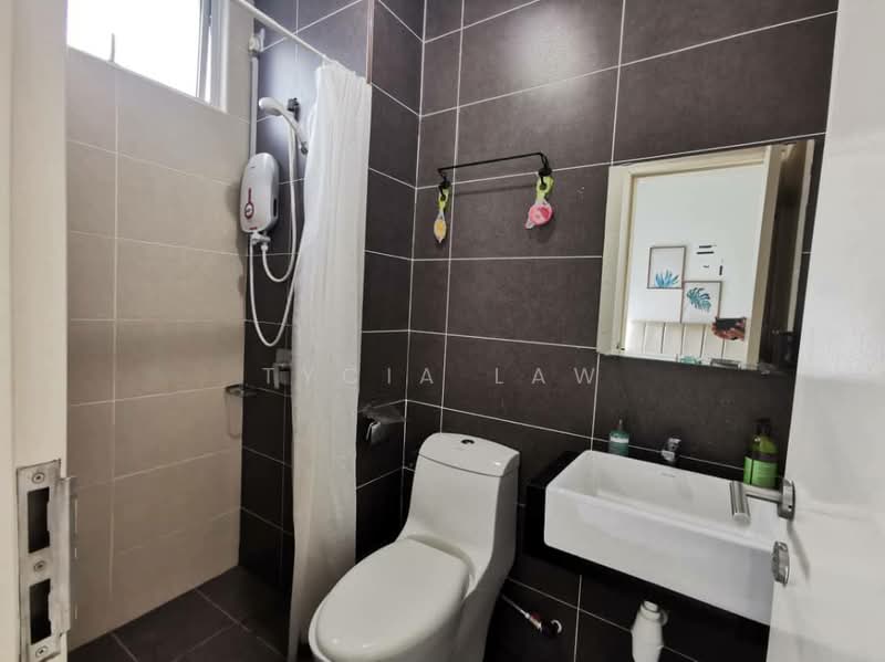 Kediaman Servis untuk Dijual di Sky Habitat - Tycia Law - Bathroom - PropertyGuru.com.my