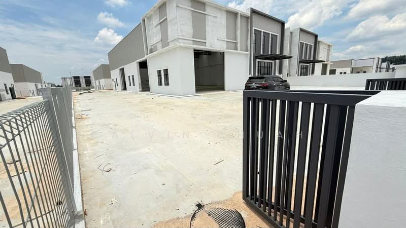 Kilang Terpisah untuk Disewa di Eco Business Park 1 (Johor Bahru) - Calvin Chuah - Exterior - PropertyGuru.com.my